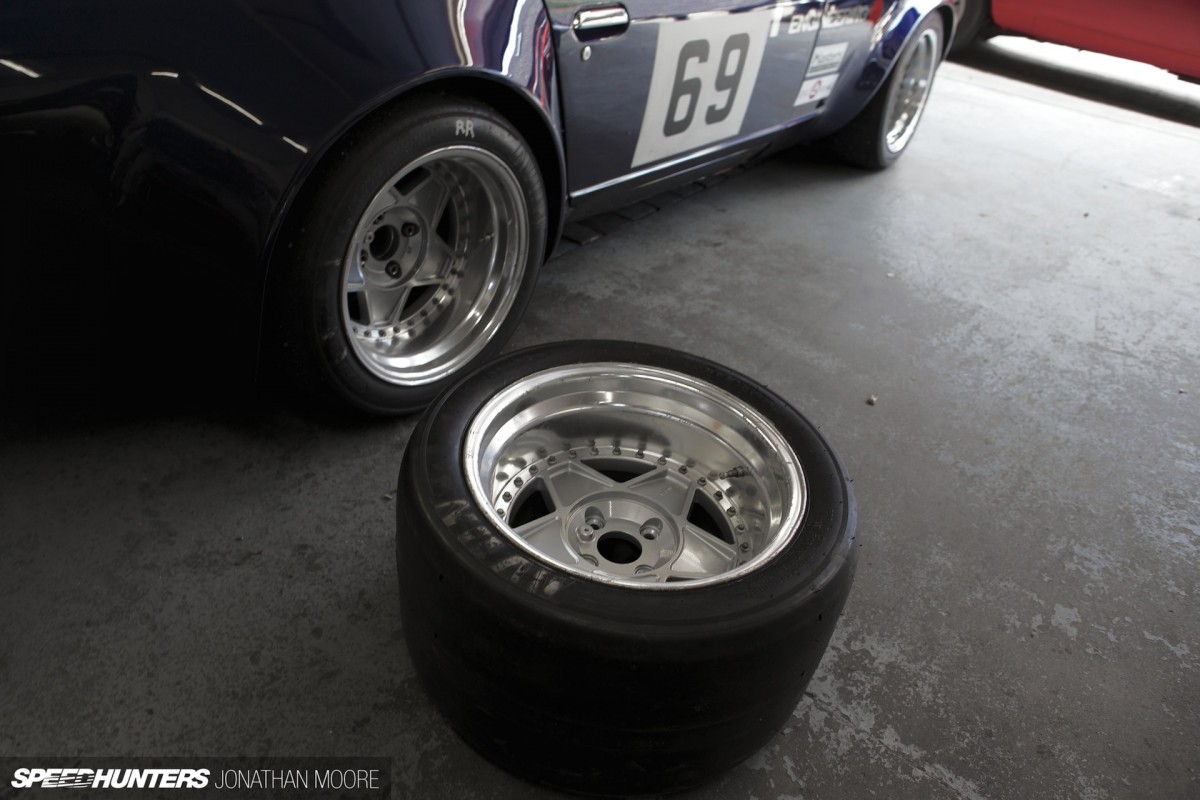 Fourways Engineering, classic sportscar restoration and servicing, specialising in Datsun/Nissan S30s, based in Sevenoaks in the United Kingdom