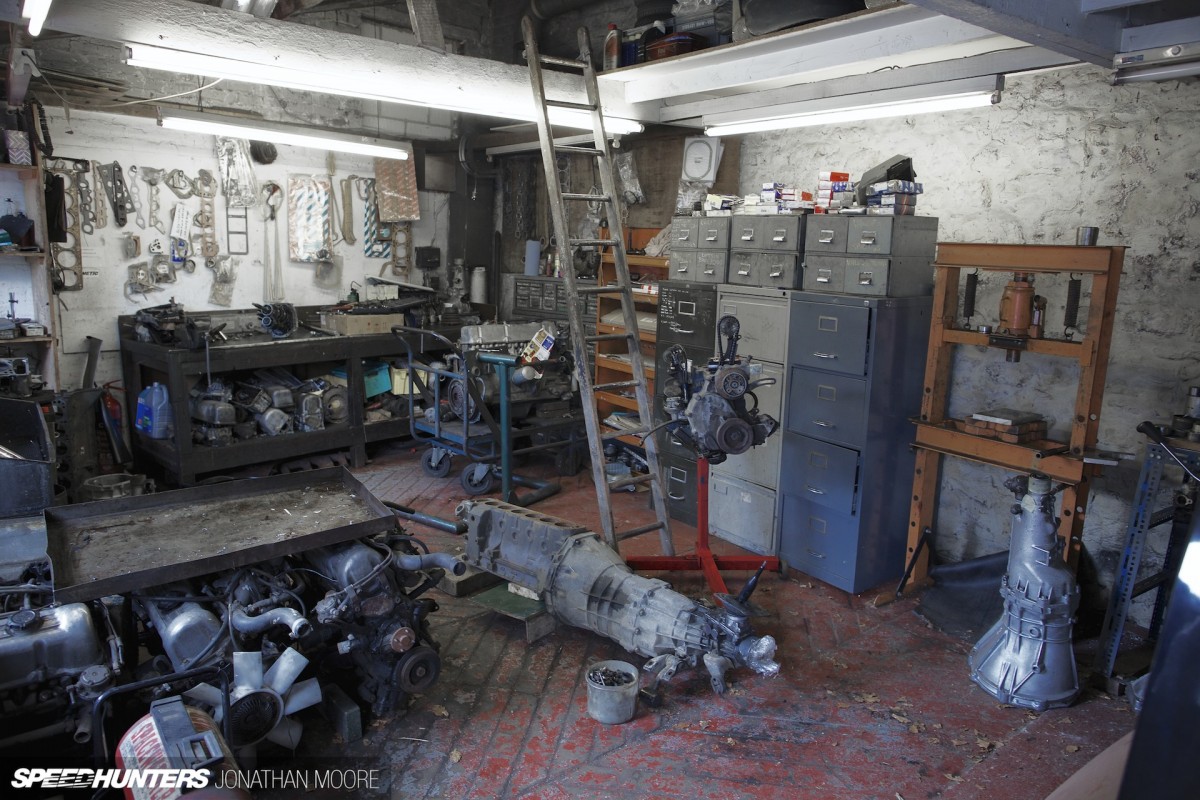 Fourways Engineering, classic sportscar restoration and servicing, specialising in Datsun/Nissan S30s, based in Sevenoaks in the United Kingdom