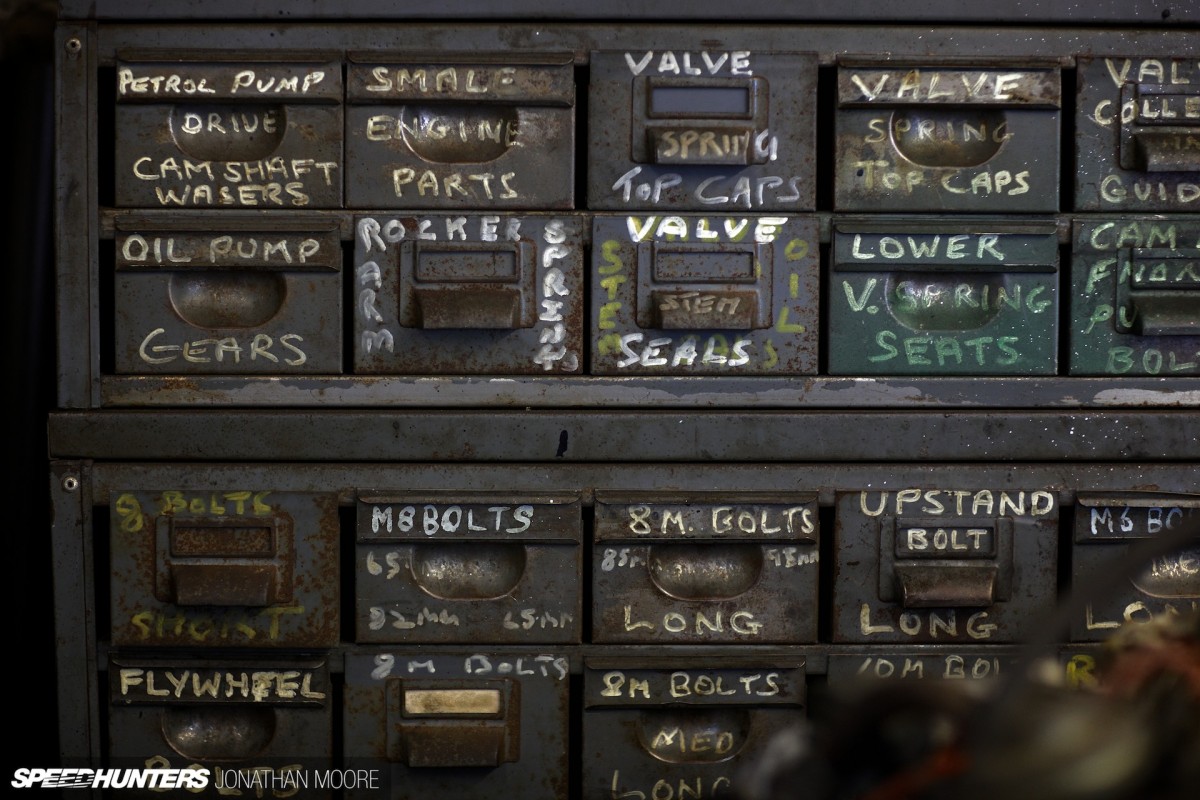 Fourways Engineering, classic sportscar restoration and servicing, specialising in Datsun/Nissan S30s, based in Sevenoaks in the United Kingdom