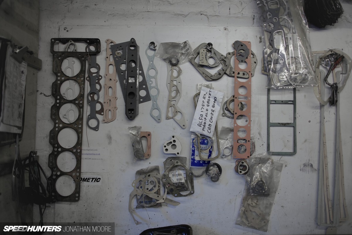 Fourways Engineering, classic sportscar restoration and servicing, specialising in Datsun/Nissan S30s, based in Sevenoaks in the United Kingdom