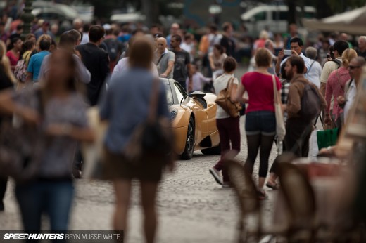 Pagani Huayra feature&nbsp;car-17