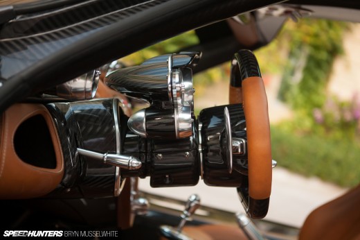 Pagani Huayra feature&nbsp;car-23