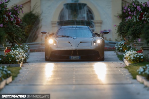 Pagani Huayra feature&nbsp;car-48