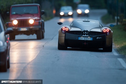 Pagani Huayra feature&nbsp;car-49