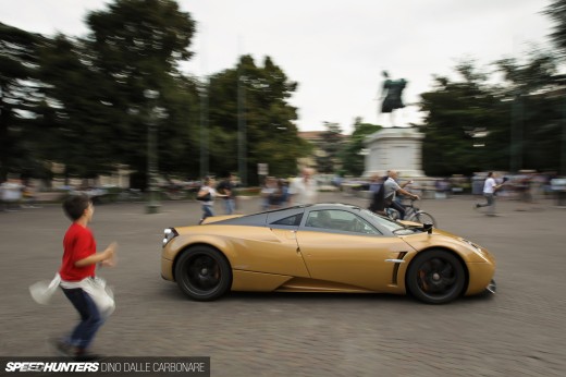 Pagani Huayra feature&nbsp;car-50