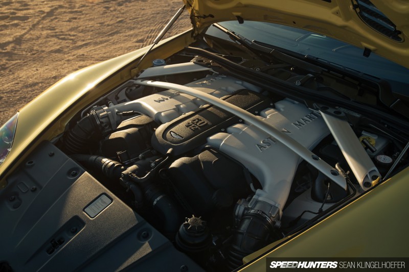 Aston-Martin-Vantage-V12-S-05