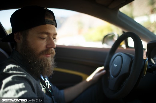 Aston-Martin-Vantage-V12-S-07