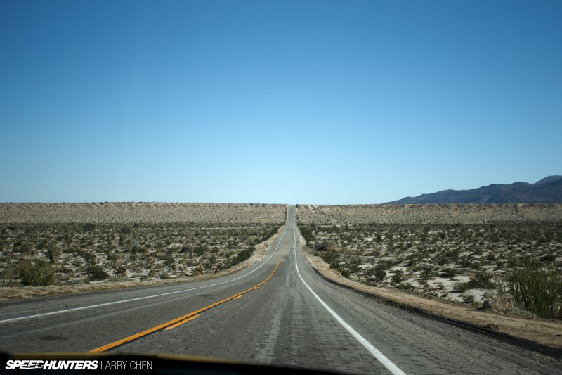 Aston-Martin-Vantage-V12-S-28