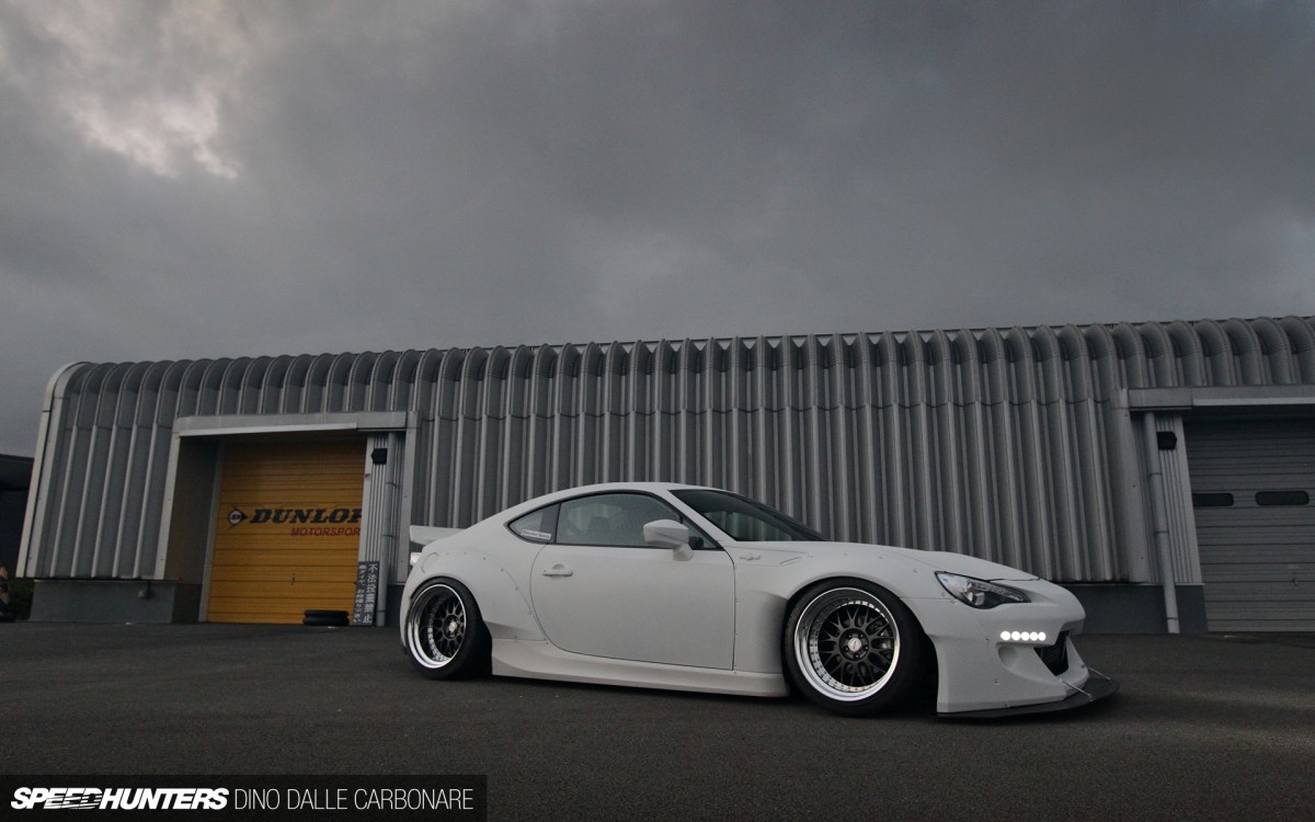 Rocket-Bunny-86-Ver2-02