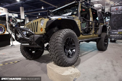 Off Road Trucks SEMA&nbsp;2013-9