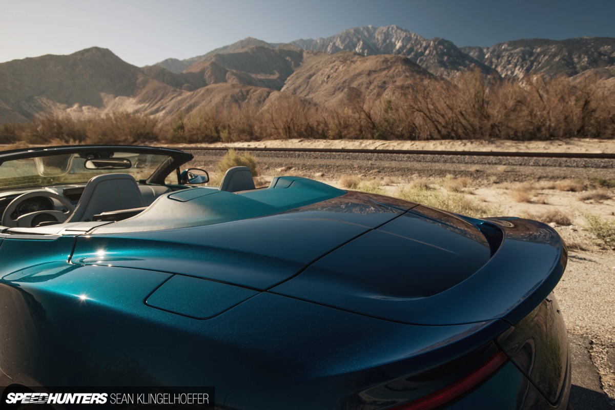 SK-Aston-Martin-Vanquish-03