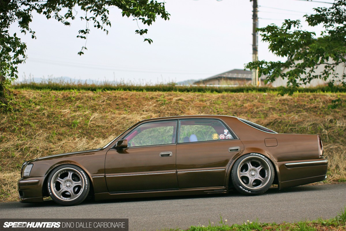 Bee-Dragon-Majesta-03