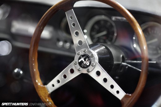 Classic_Motor_Show_NEC-07