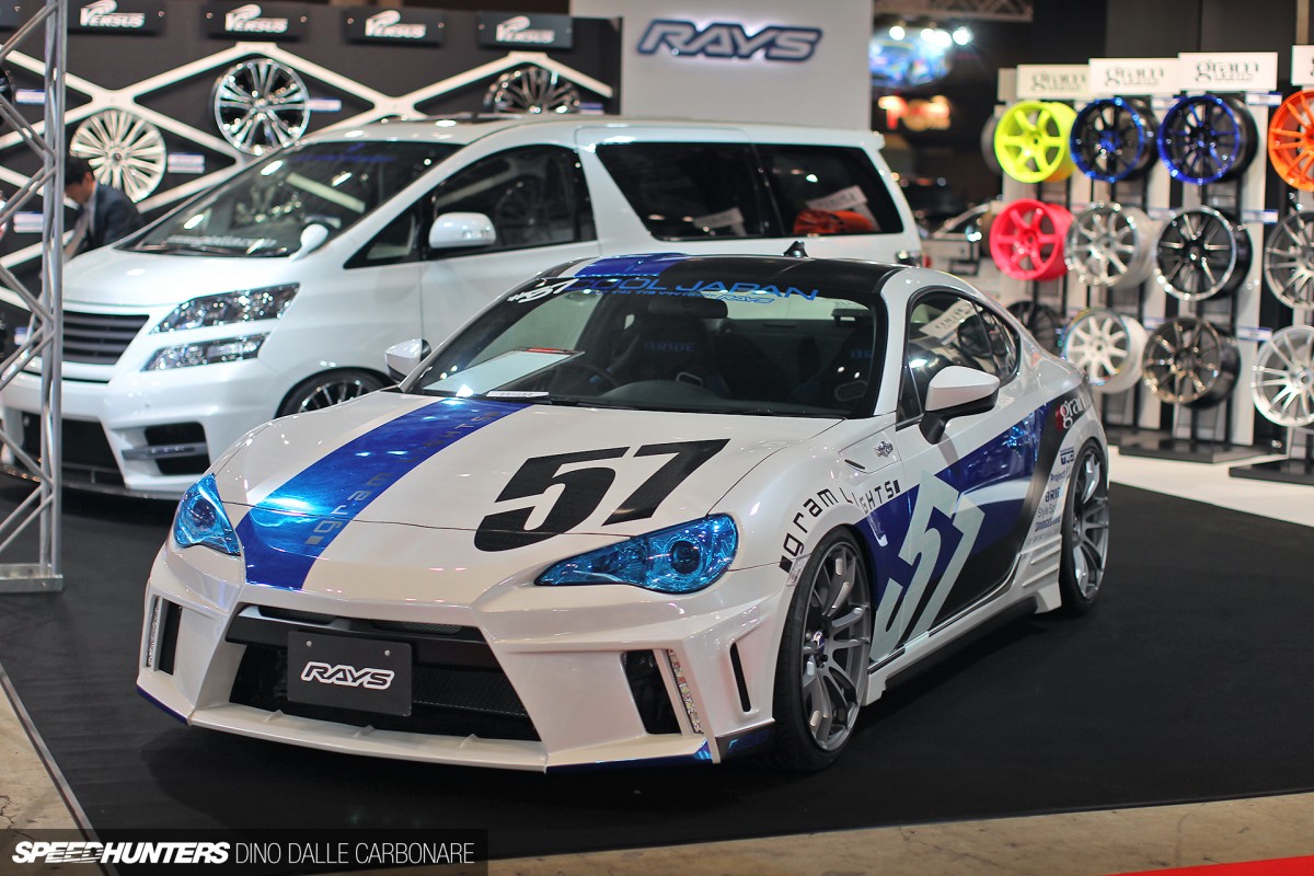 Dino-Year-Roundup-2013-06