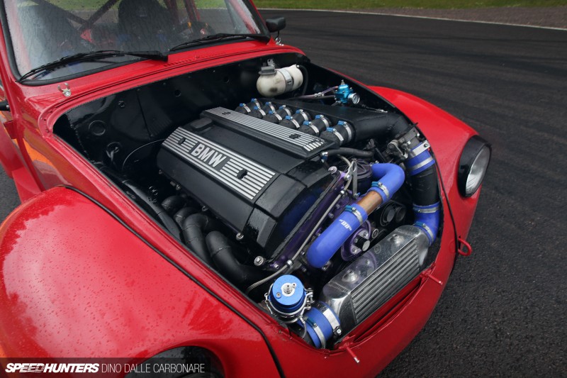 Dino-BMW-Beetle-Gatebil-02