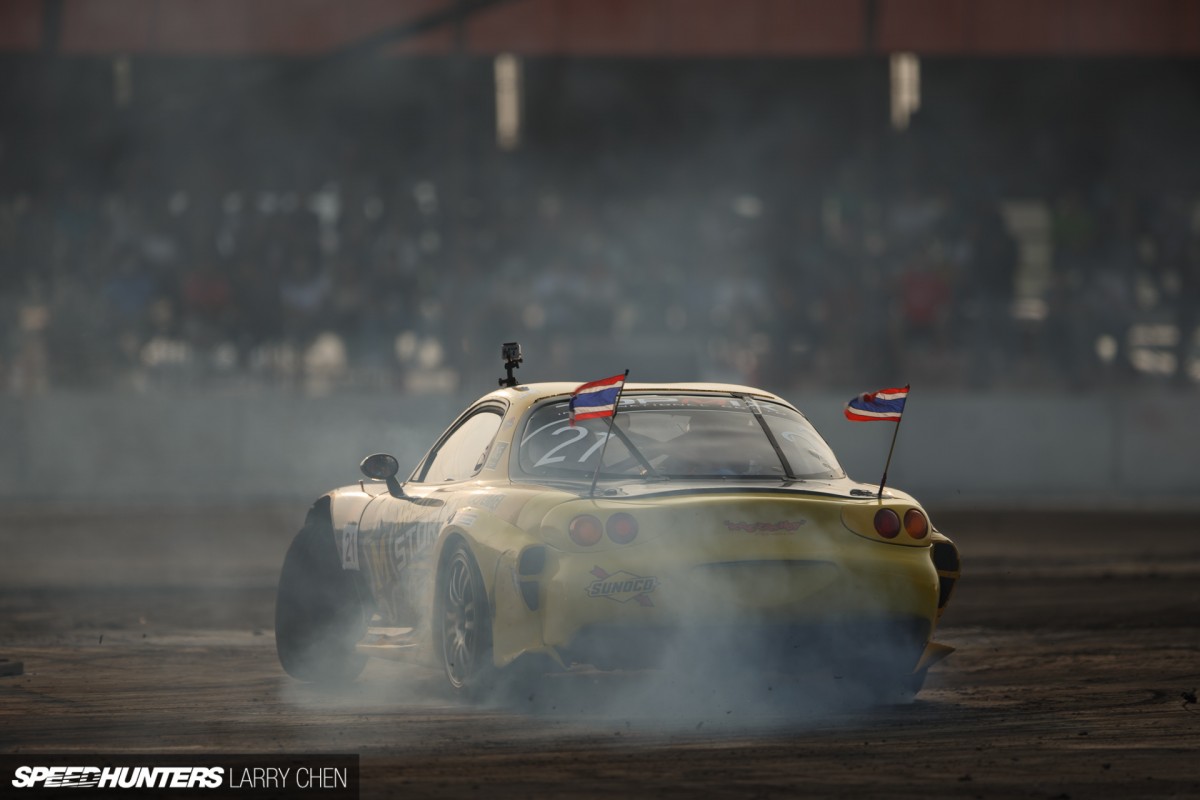 Larry_Chen_Speedhunters_Formula_drift_thailand_spotlights-13