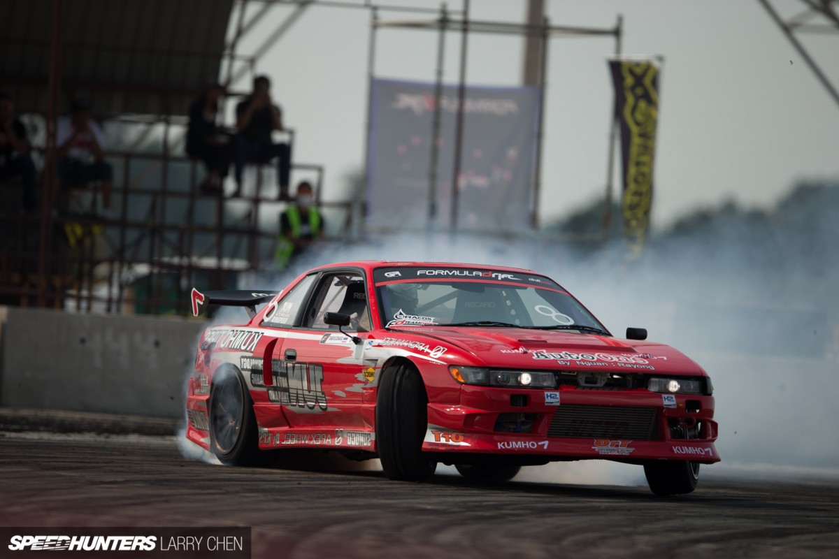 Larry_Chen_Speedhunters_Formula_drift_thailand_spotlights-33
