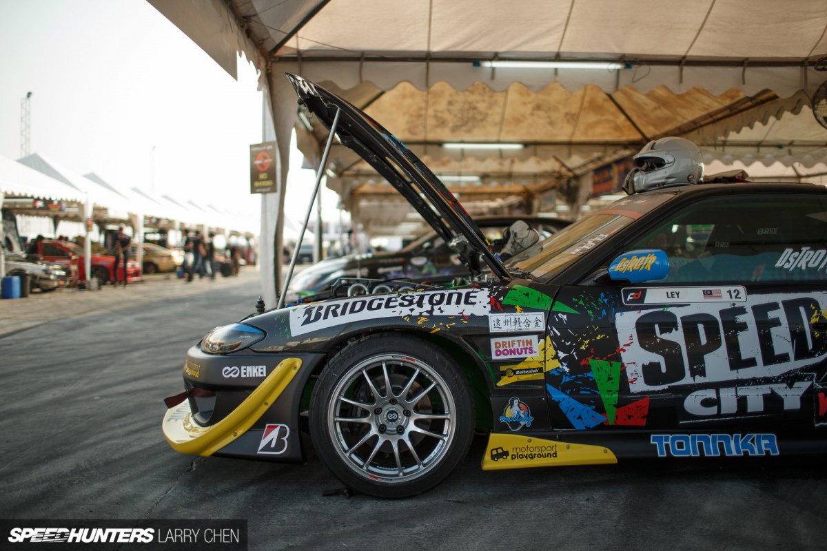 Larry_Chen_Speedhunters_Formula_drift_thailand_spotlights-4