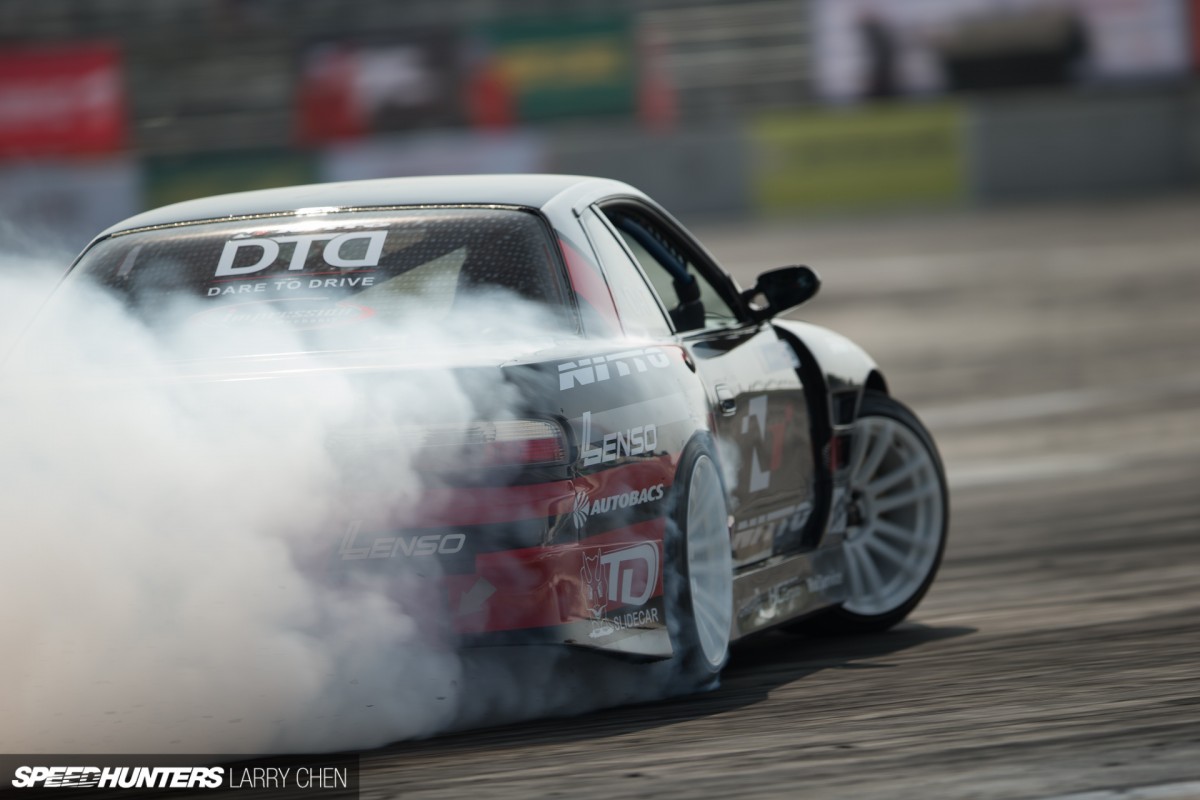 Larry_Chen_Speedhunters_Formula_drift_thailand_spotlights-49