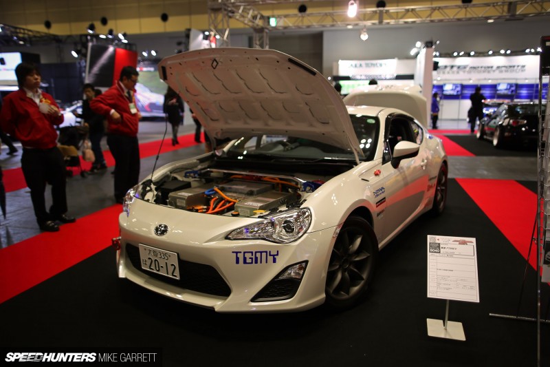 Osaka-Auto-Messe-14-28