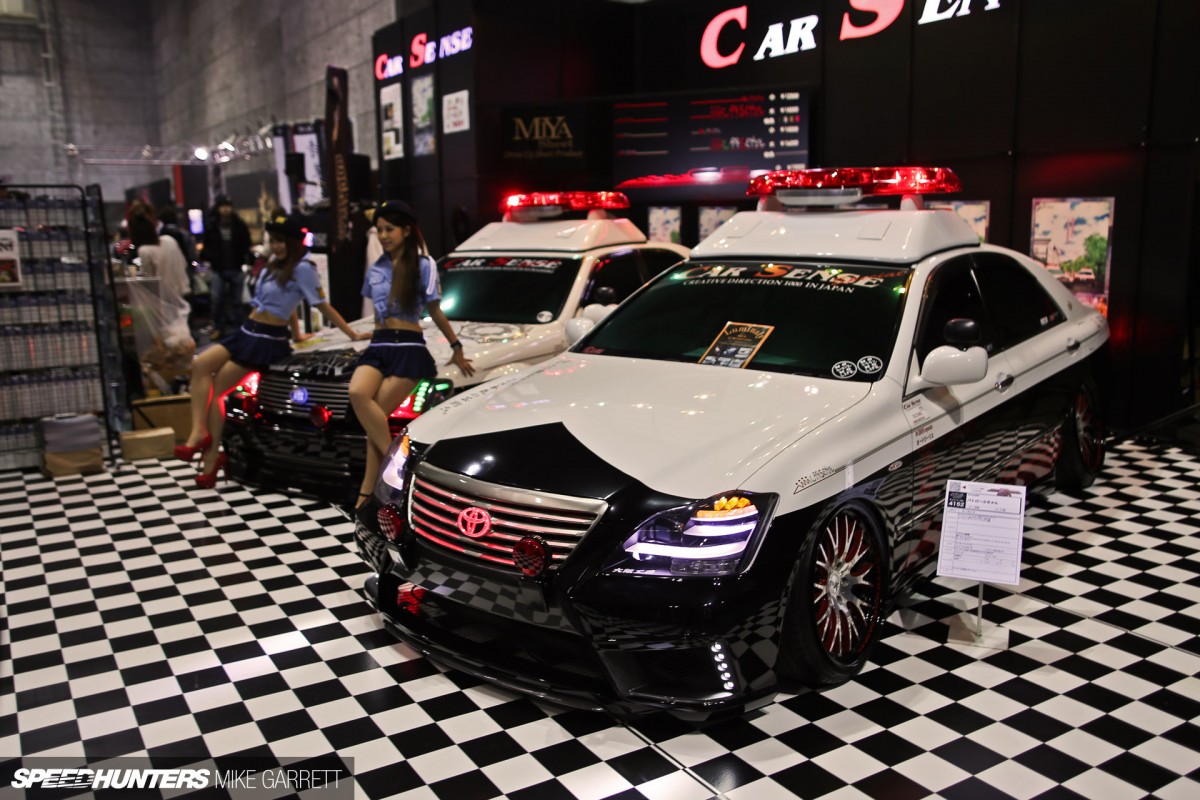 Osaka-Auto-Messe-22 copy