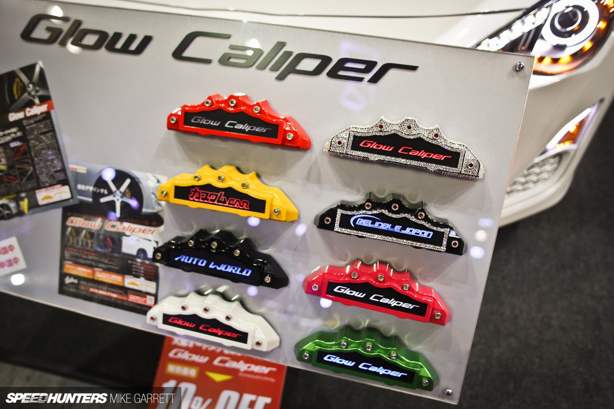 Osaka-Auto-Messe-30 copy