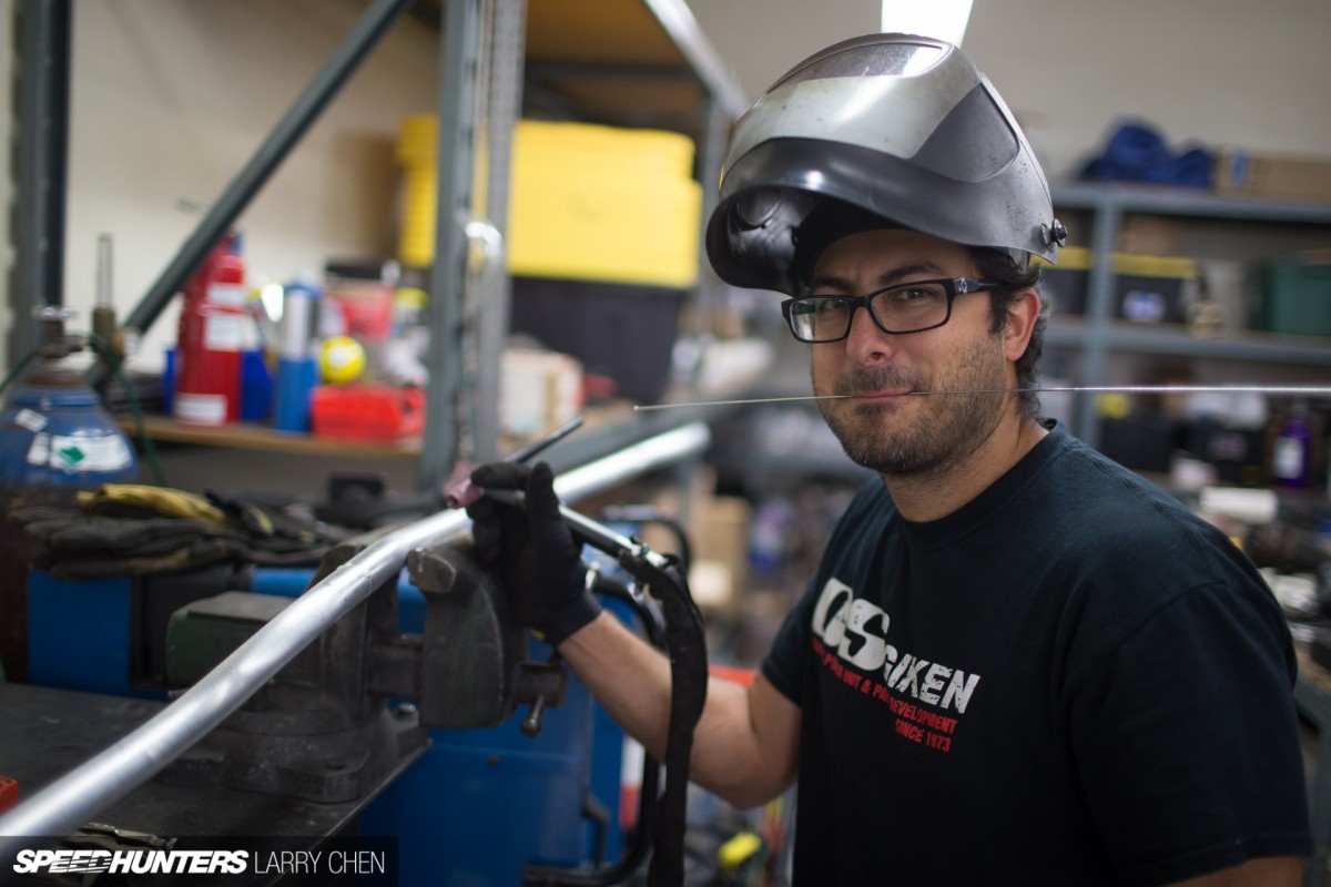 Larry_Chen_Speedhunters_Essa_build-9