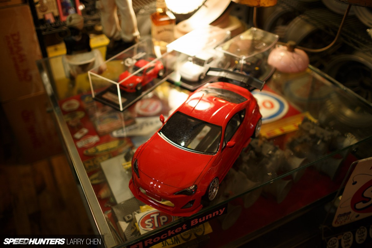 Larry_Chen_Speedhunters_shop-light-2-13