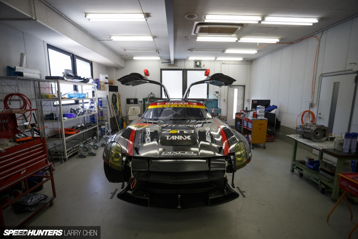 Larry_Chen_Speedhunters_shop-light-2-37