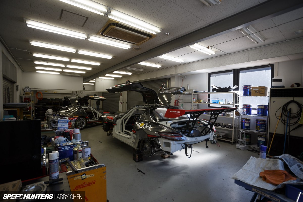 Larry_Chen_Speedhunters_shop-light-2-38