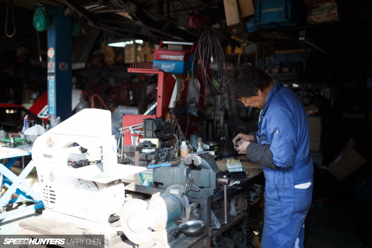 Larry_Chen_Speedhunters_shop-light-2-53