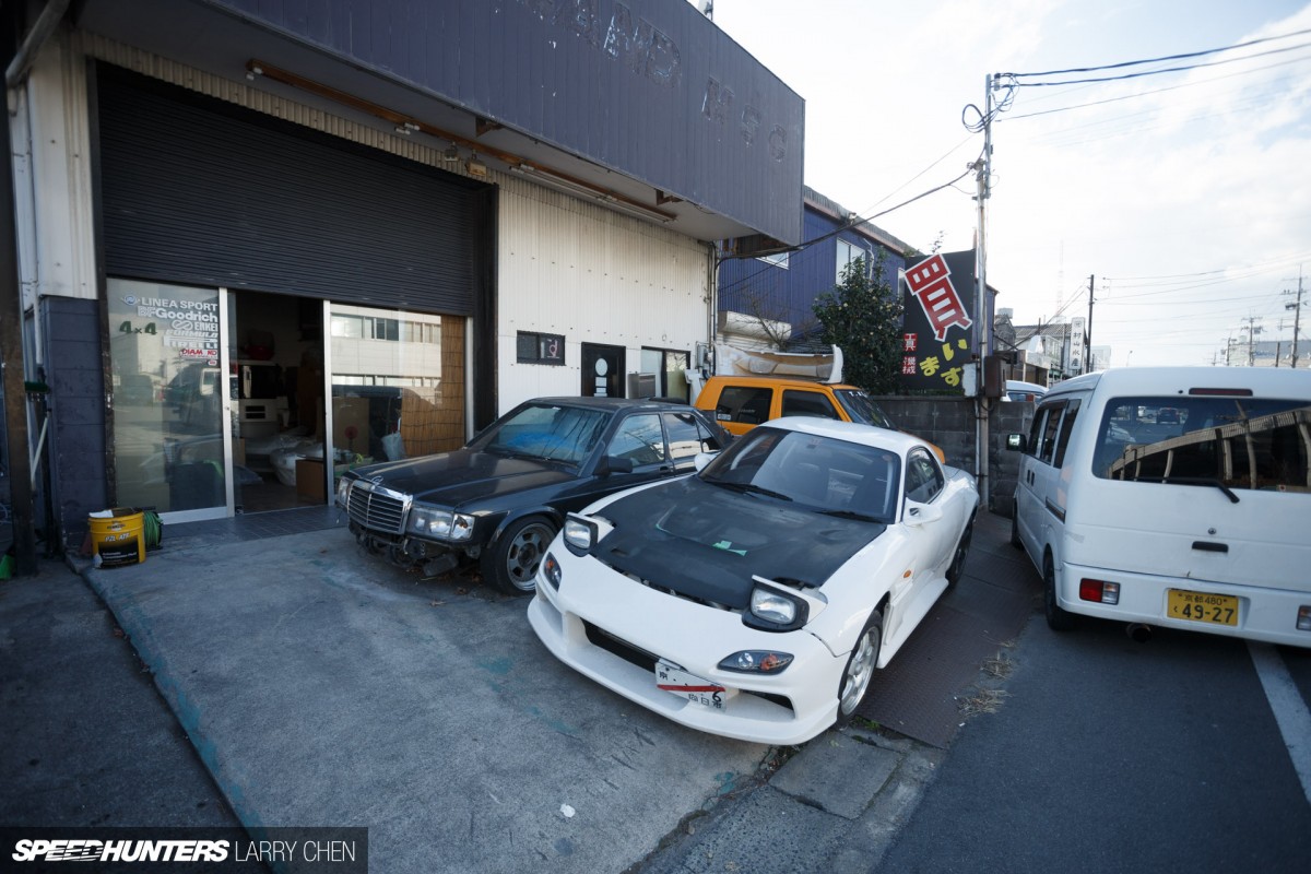 Larry_Chen_Speedhunters_shop-light-2-6