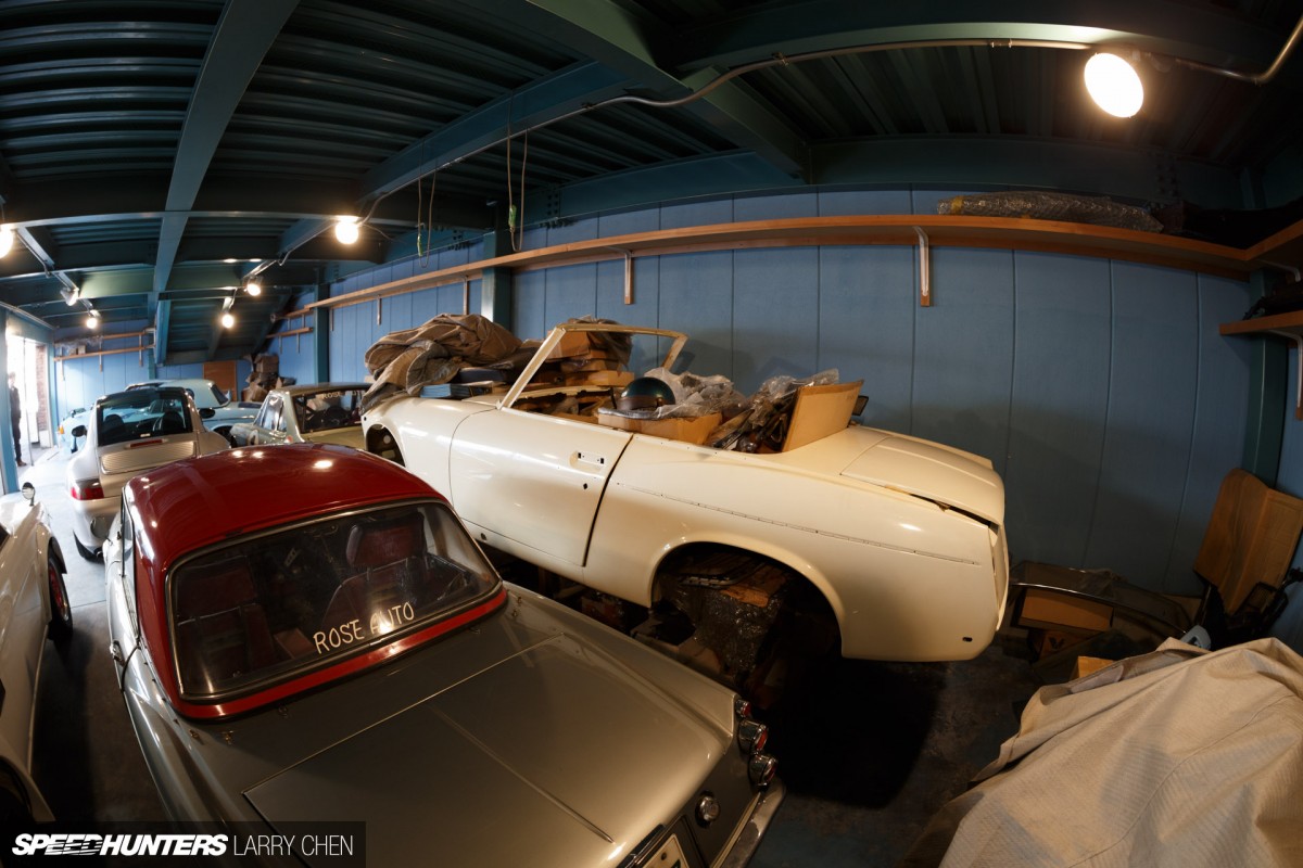 Larry_Chen_Speedhunters_shop-light-2-76