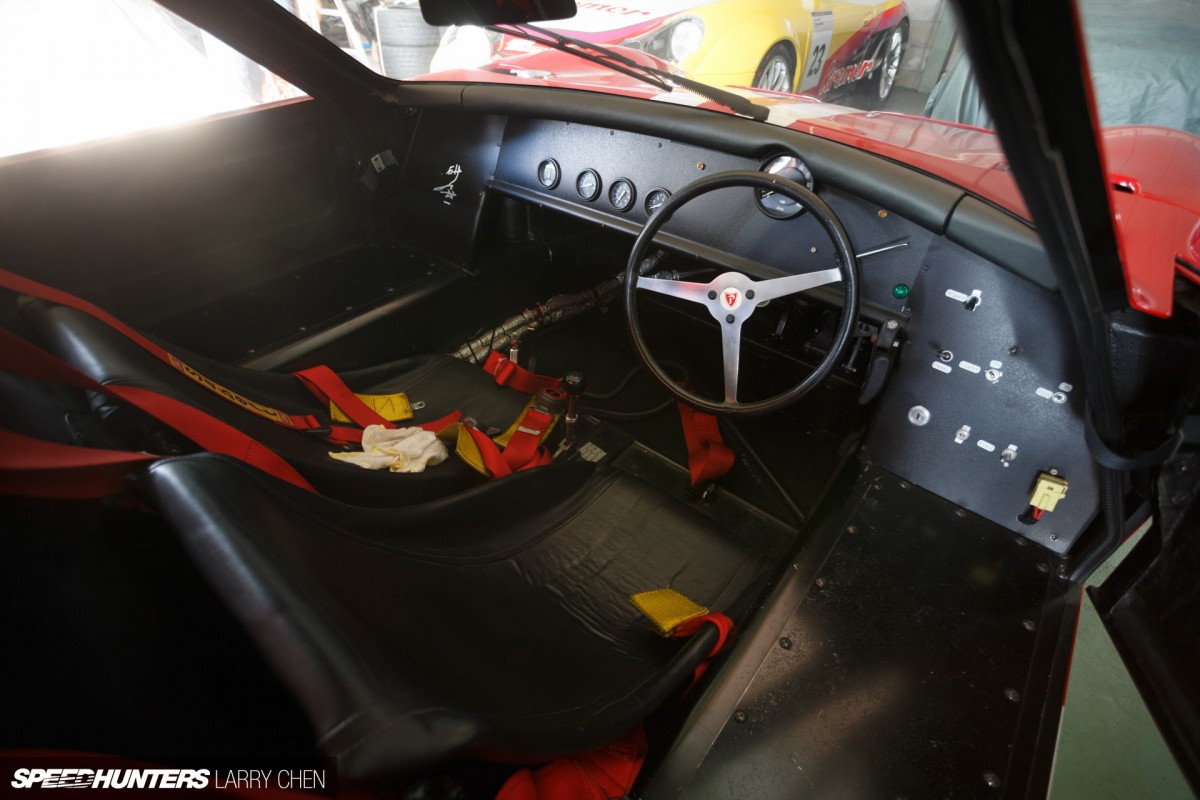 Larry_Chen_Speedhunters_shop-light-2-83