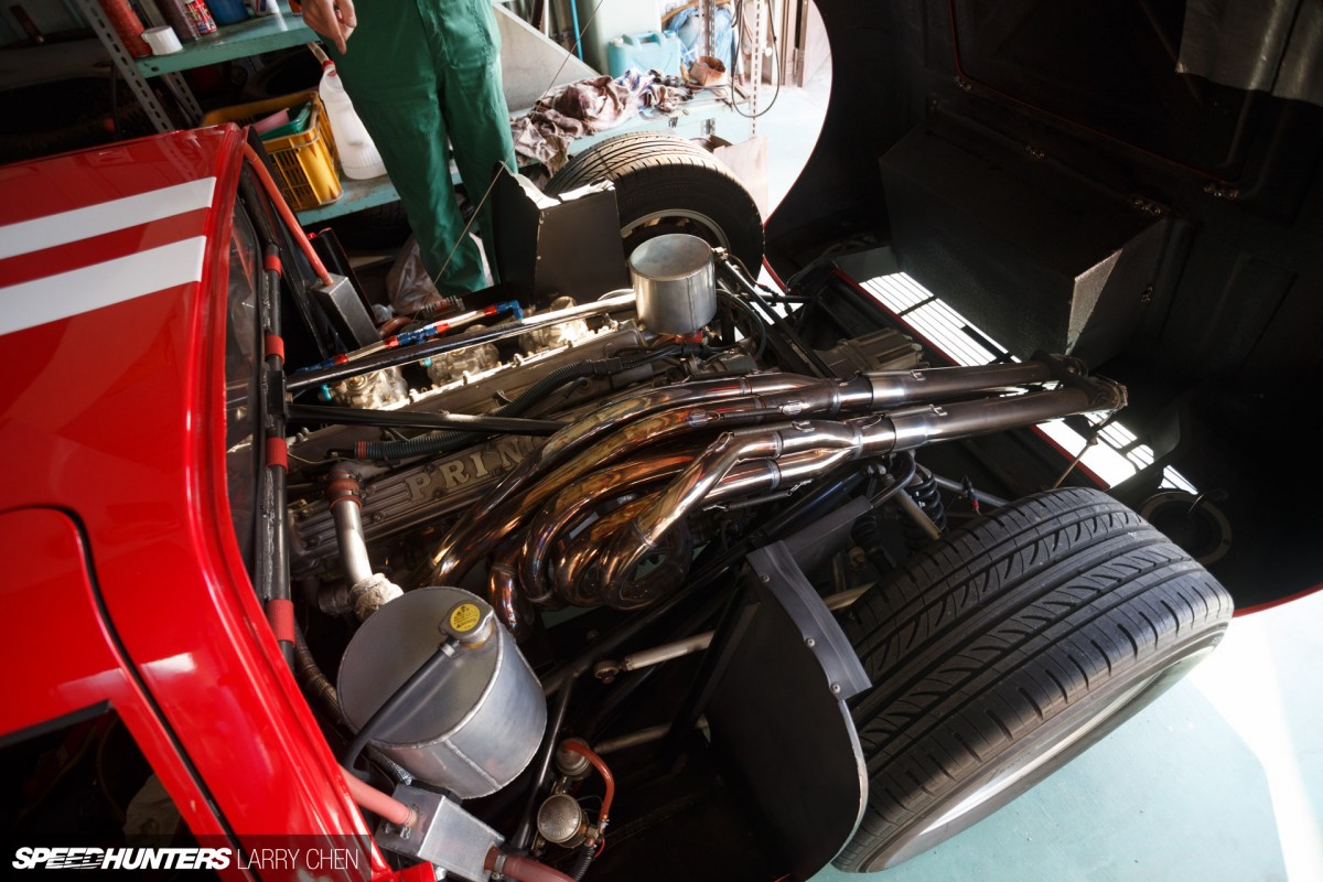 Larry_Chen_Speedhunters_shop-light-2-84