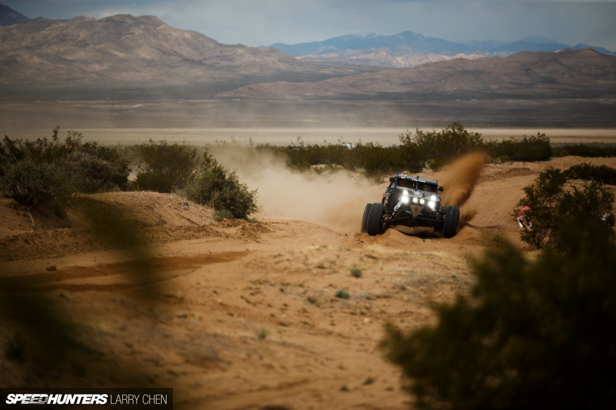 Larry_Chen_Speedhunters_mint400_part1-23