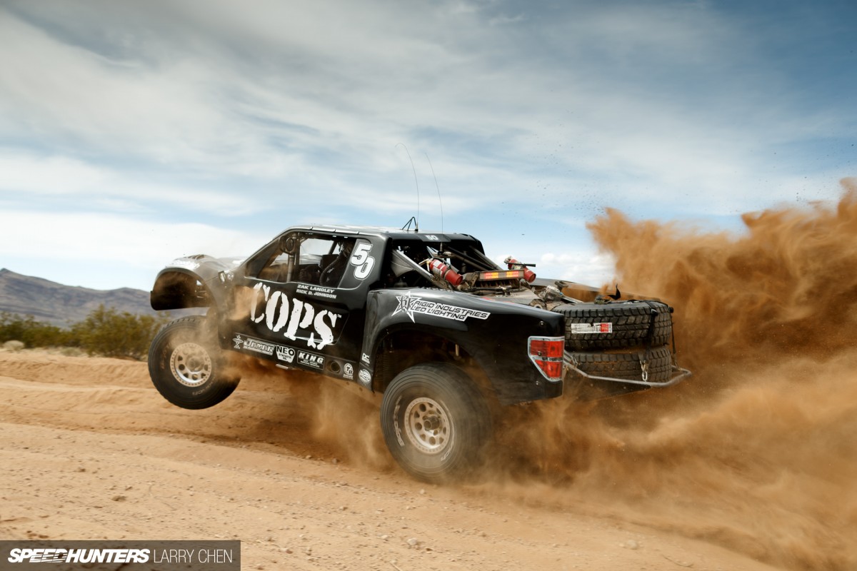 Larry_Chen_Speedhunters_mint400_part1-4