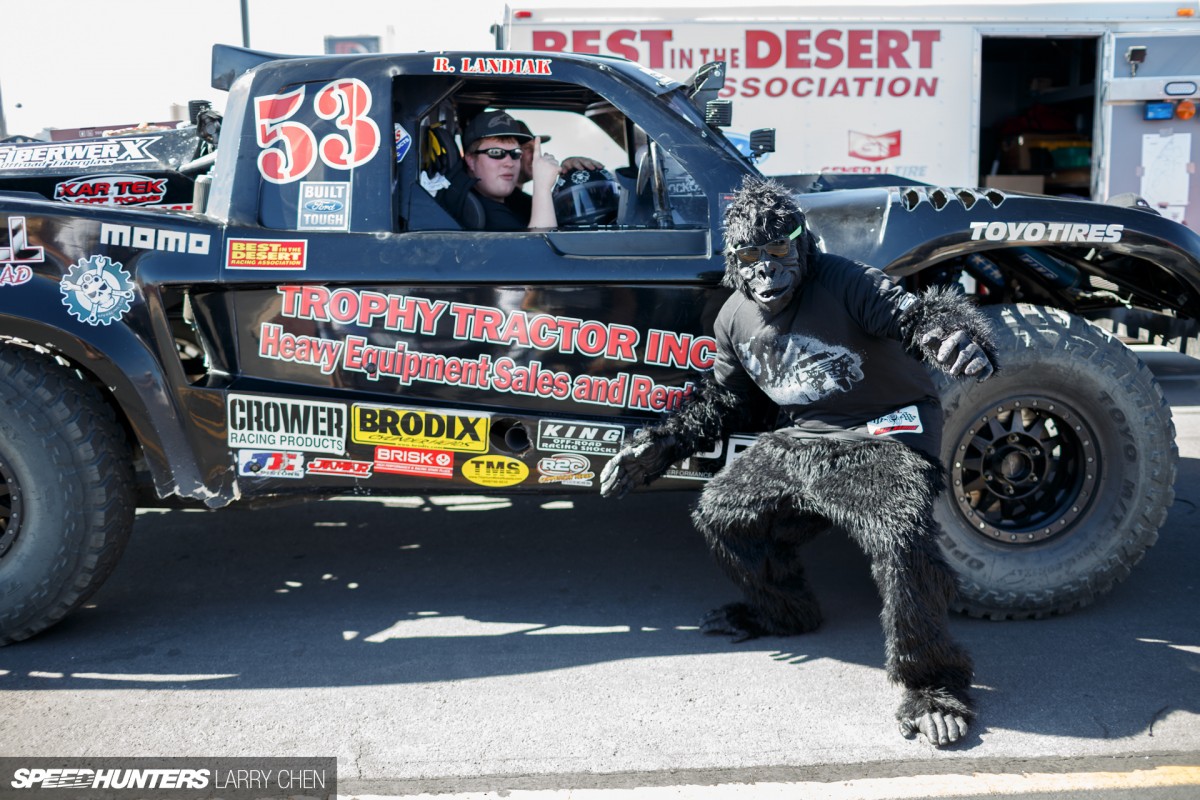 Larry_Chen_Speedhunters_mint400_part1-43