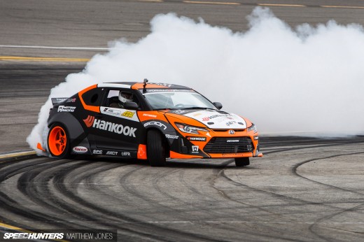 Fredric_Aasbo_ScionSquat