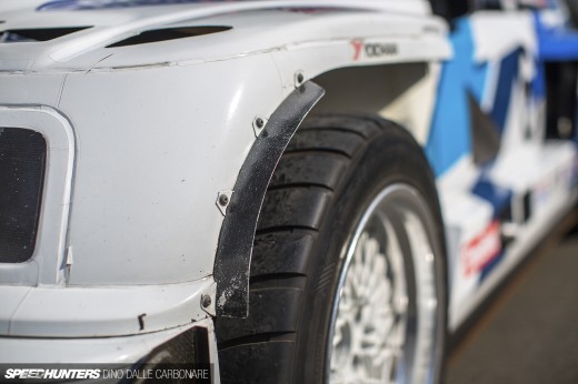 Twin-Engine-Escudo-10