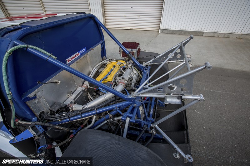 Twin-Engine-Escudo-22