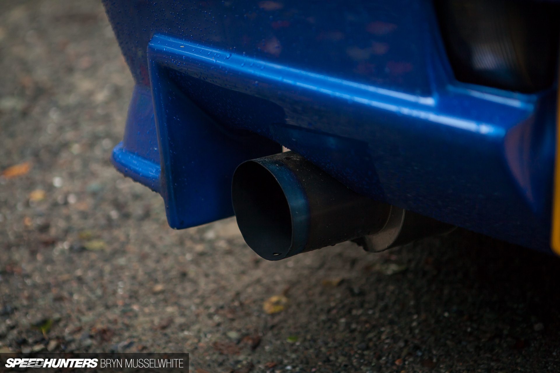 Paul Howard JDM Garage Bee R 324-17 - Speedhunters