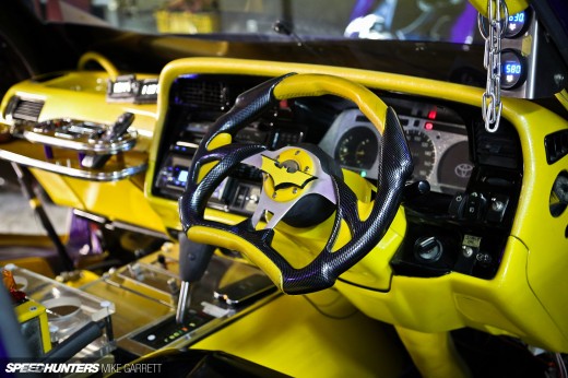 Japan-Batman-Van-28&nbsp;copy