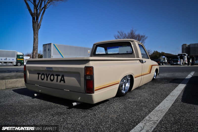 Toyota-Hilux-2-2&nbsp;copy