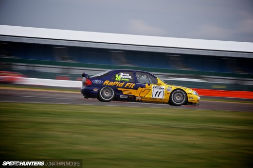 Silverstone_Classic_Super_Touring-048
