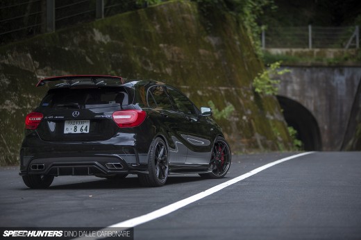 Varis-A45AMG-16