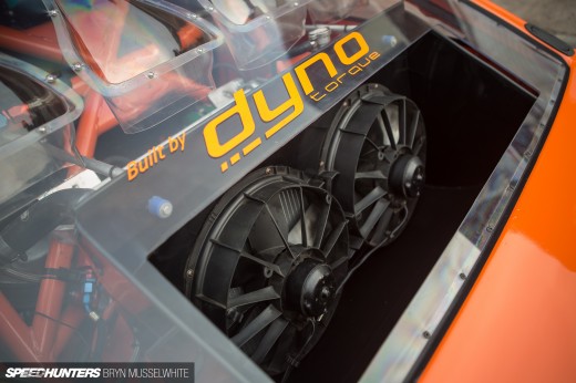 a Driftworks AE86 V8&nbsp;-16