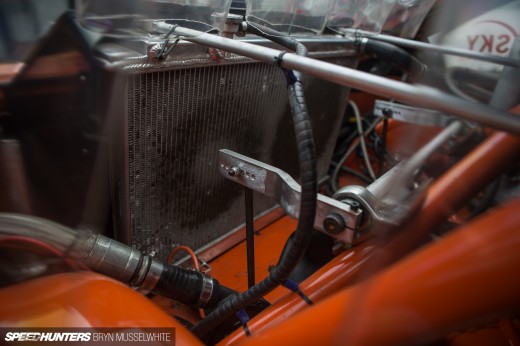 a Driftworks AE86 V8&nbsp;-51