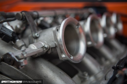 a Driftworks AE86 V8&nbsp;-67