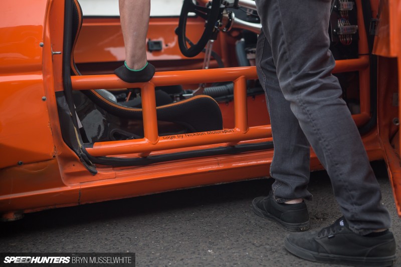 a Driftworks AE86 V8&nbsp;-87